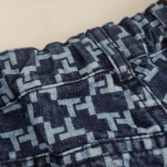 Tommy Hilfiger Women's 12 T Pattern Jean Shorts - Picture 6 of 16